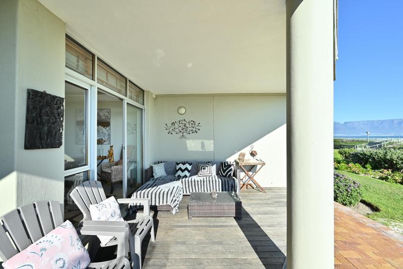 3 Bedroom Property for Sale in Dolphin Beach Western Cape